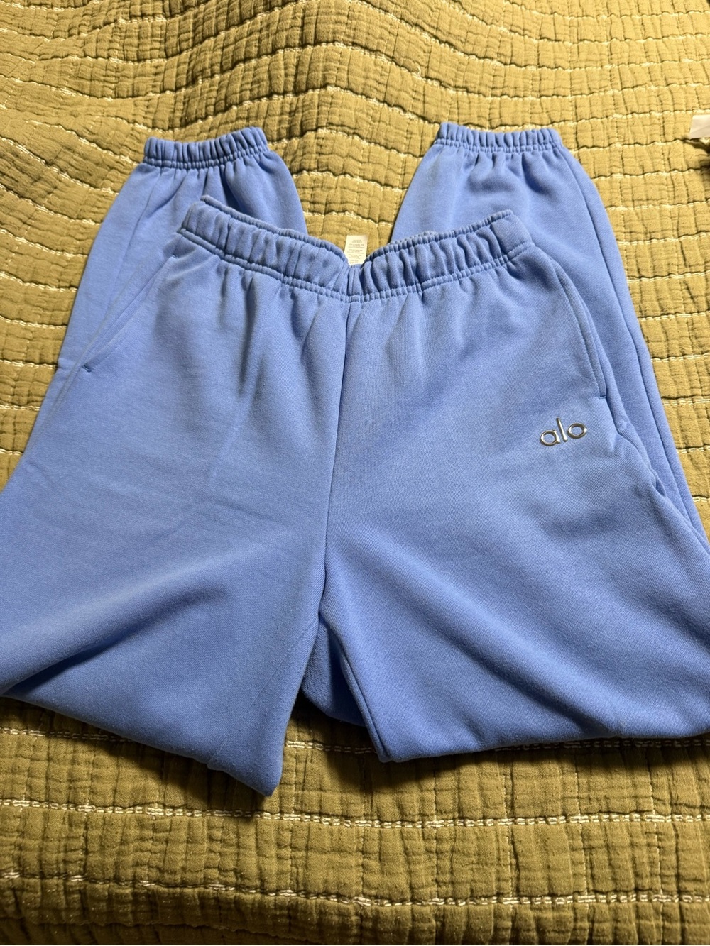ALO Yoga Accolade Sweatpant